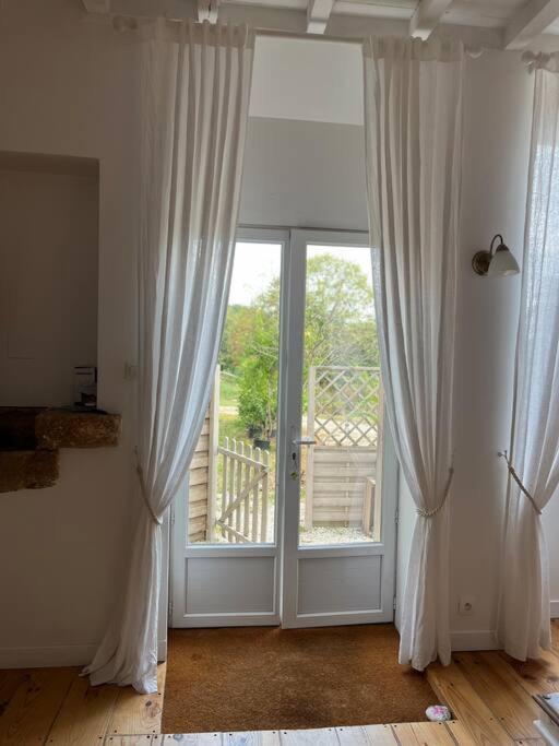 Beau Gite Dans Domaine Viticole & Arboricole Cursan Luaran gambar