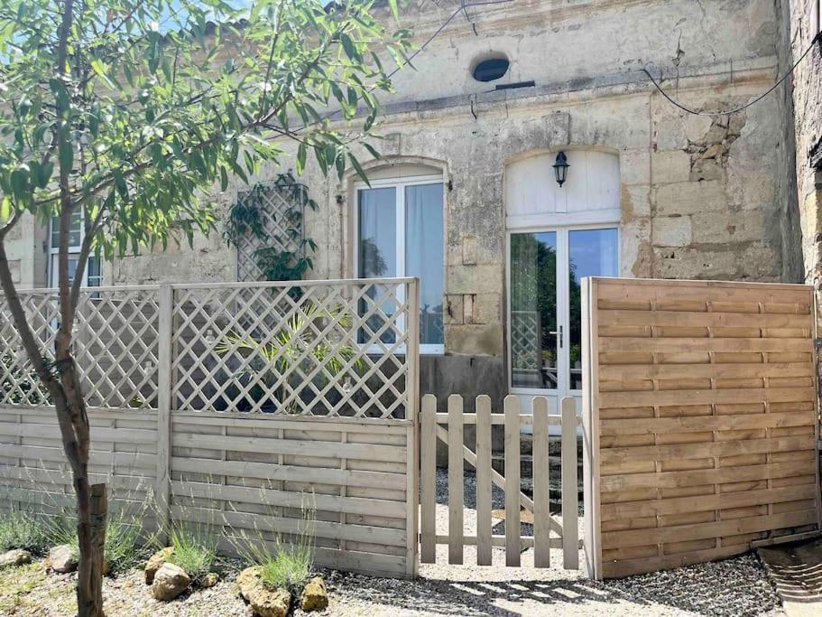 Beau Gite Dans Domaine Viticole & Arboricole Cursan Luaran gambar